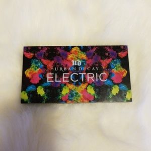 Urban Decay Electric Palette